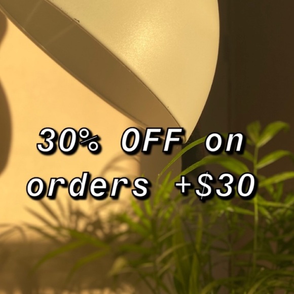 ✨SALE✨ Ardene Tie Dye Crop Top - Picture 3 of 3